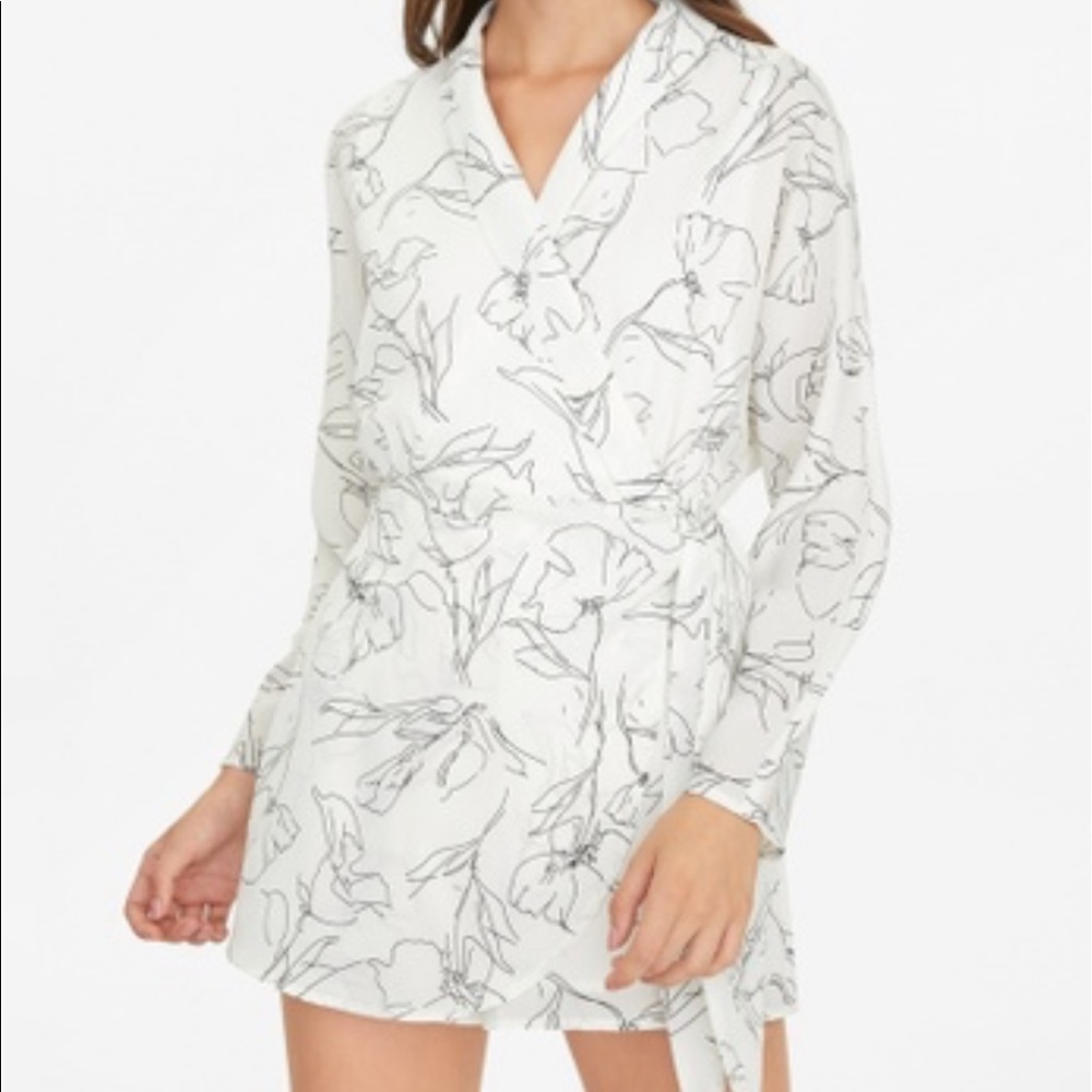 Pomelo White and Black Flower Printed Romper